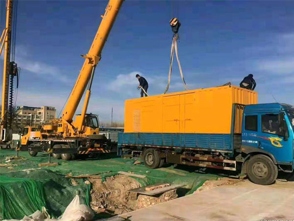 枣庄万科工程建设租赁一台大型静音发电