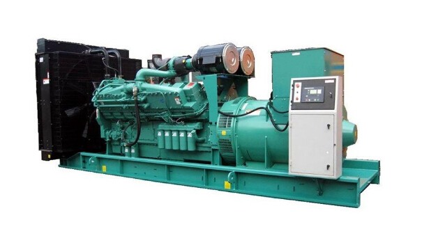 枣庄二手常柴200kw大型柴油发电机组