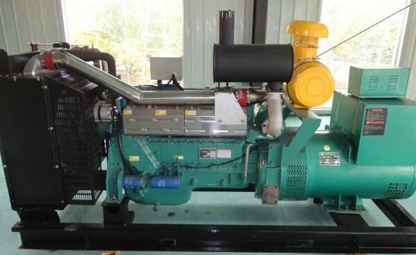 枣庄滕州二手潍柴300kw大型柴油发电机组